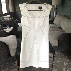 LAUNDRY by Shelli Sagal Dress in Warm White. Small